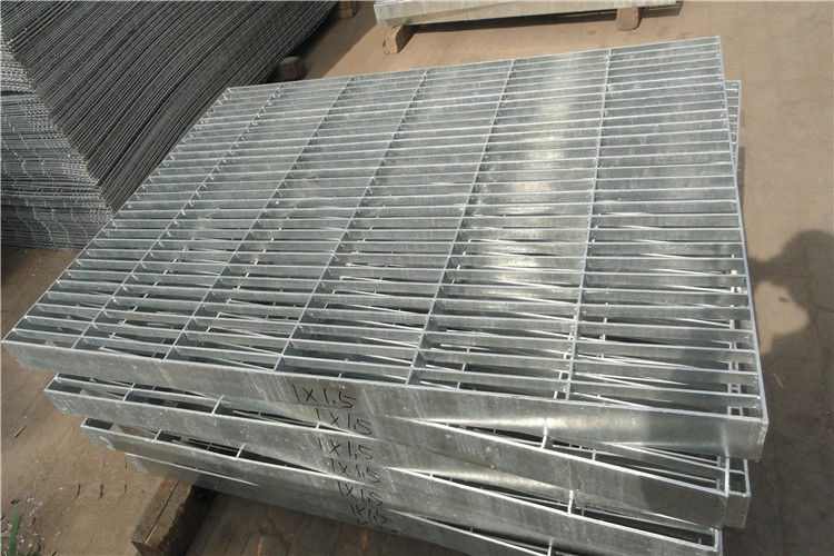 Hot DIP Galvanized Steel Bar Grating Finish Plain Floor Welded Grating