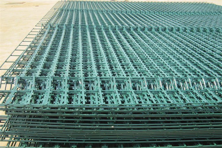 Diamond Razor Barbed Wire Fence 1800mm For Protecting Mesh