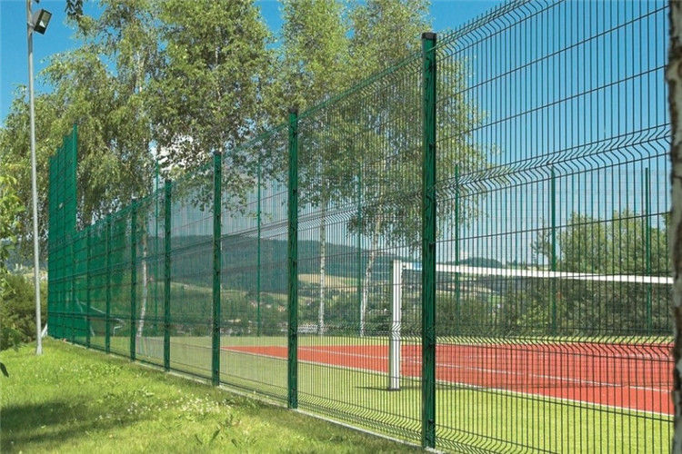 50x200mm 3D Curved Wire Mesh Fence PVC Coated Fencing Customized